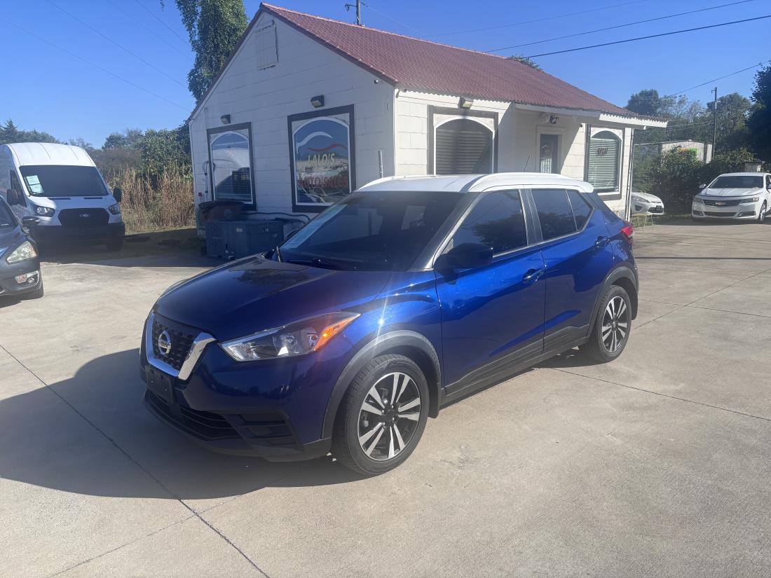  2020 Nissan Kicks SV FWD   